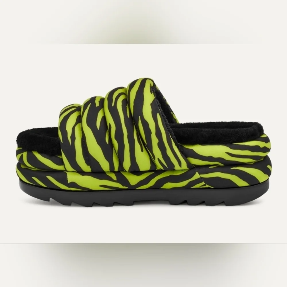 🔥NWOT | UGG Maxi Slide Tiger Print, Size 8